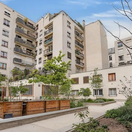 Bright & Quiet 3br With Balconies In 11th Appartamento